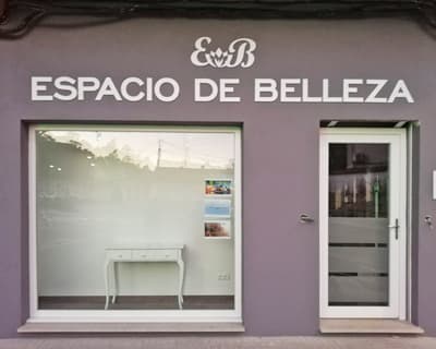 Instalaciones EB - Espacio de Belleza en Ribeira