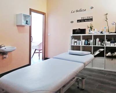 Instalaciones EB - Espacio de Belleza en Ribeira